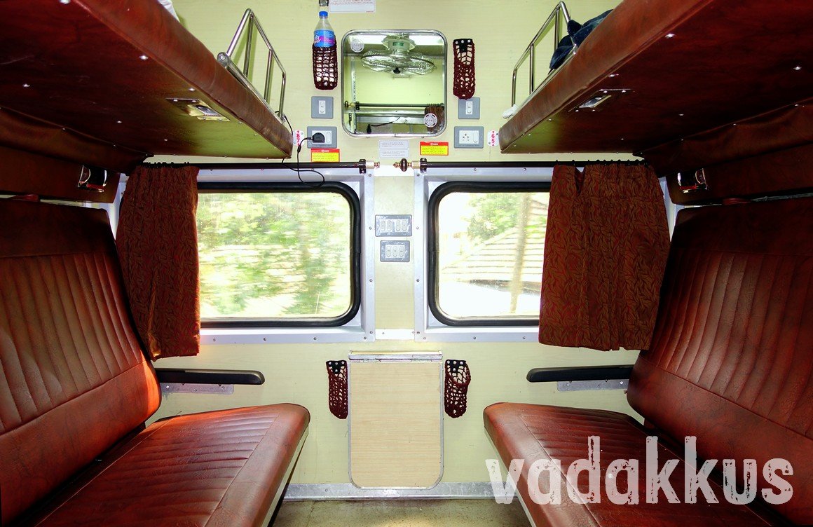 indian-railways-ac-first-class-cabin-on-the-island-express-fottams