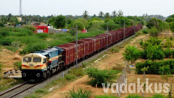 Indian Railways Goods Train Hauled by Single WDG4 EMD Engine