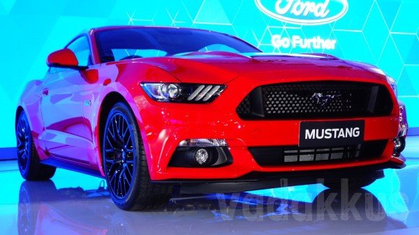 2016 Ford Mustang GT Fastback at the 2016 Auto Expo Delhi India