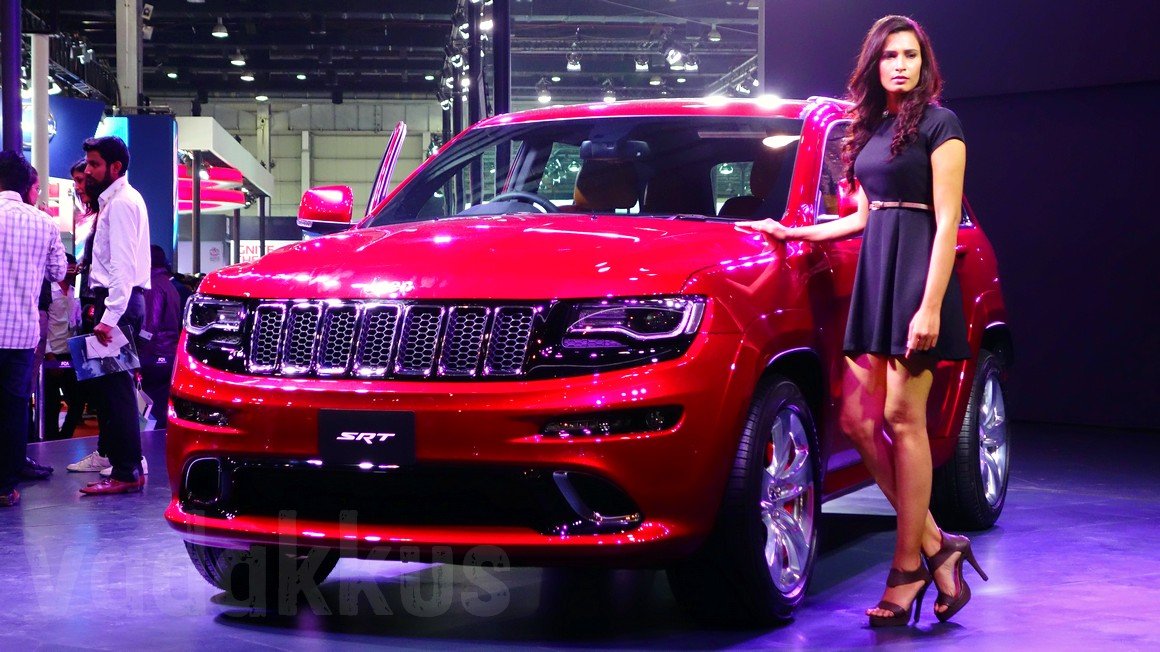 Jeep Grand Cherokee SRT SUV Picture