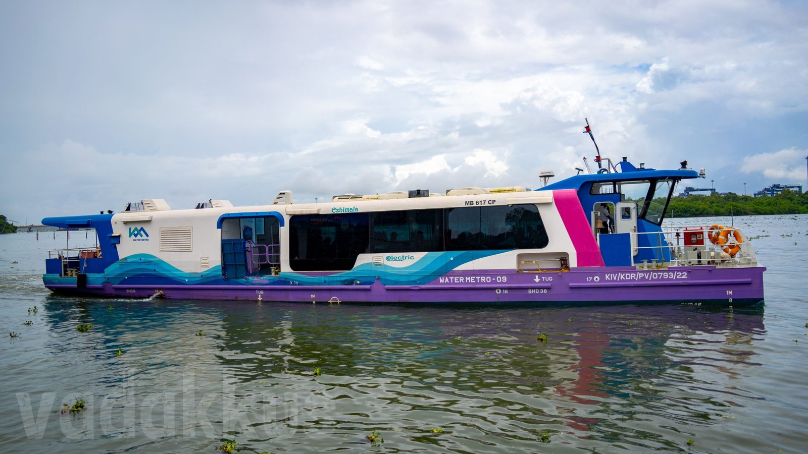 Kerala Kochi Water Metro boat picture Vypin High Court