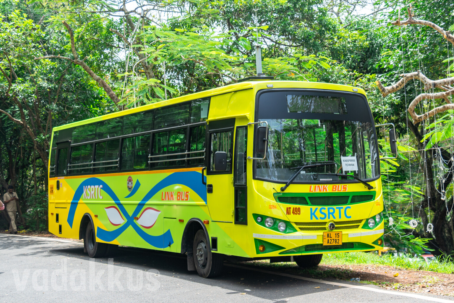 New KSRTC Link Bus in hi-tech yellow livery – Fottams!